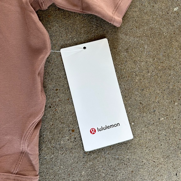 NWT Lululemon Ribbed Held Tight Tee Dusty Bronze Size 14 - Picture 3 of 10